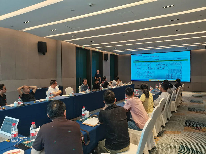 杭州新安江工業(yè)泵有限公司2025年年中總結(jié)大會 (4)